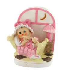 Cerf Dellier Bébé fille fenêtre Patisdécor