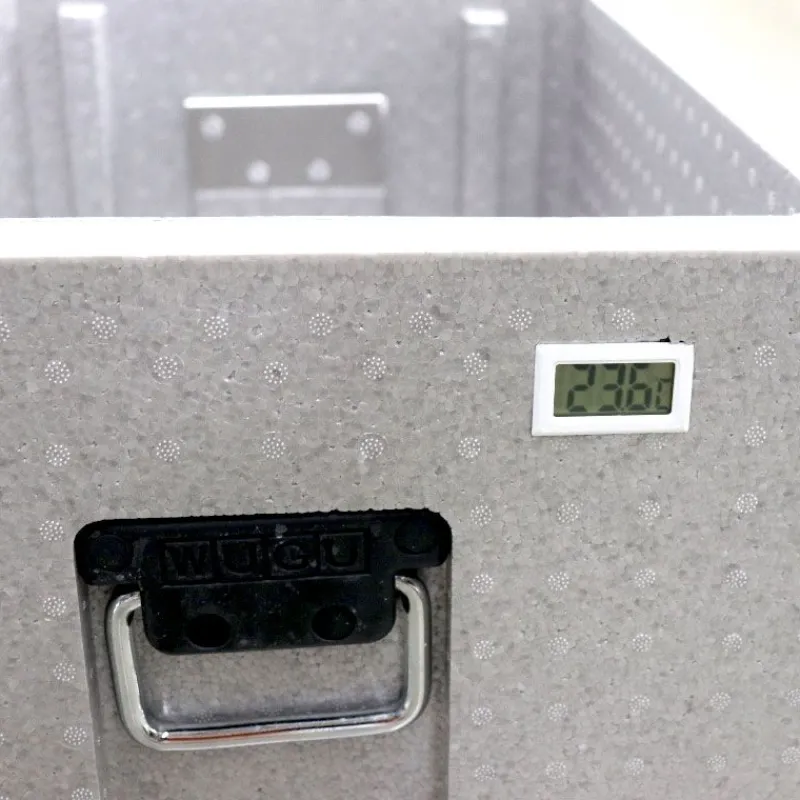 Cerf Dellier Boîte isotherme 49L avec indicateur de température