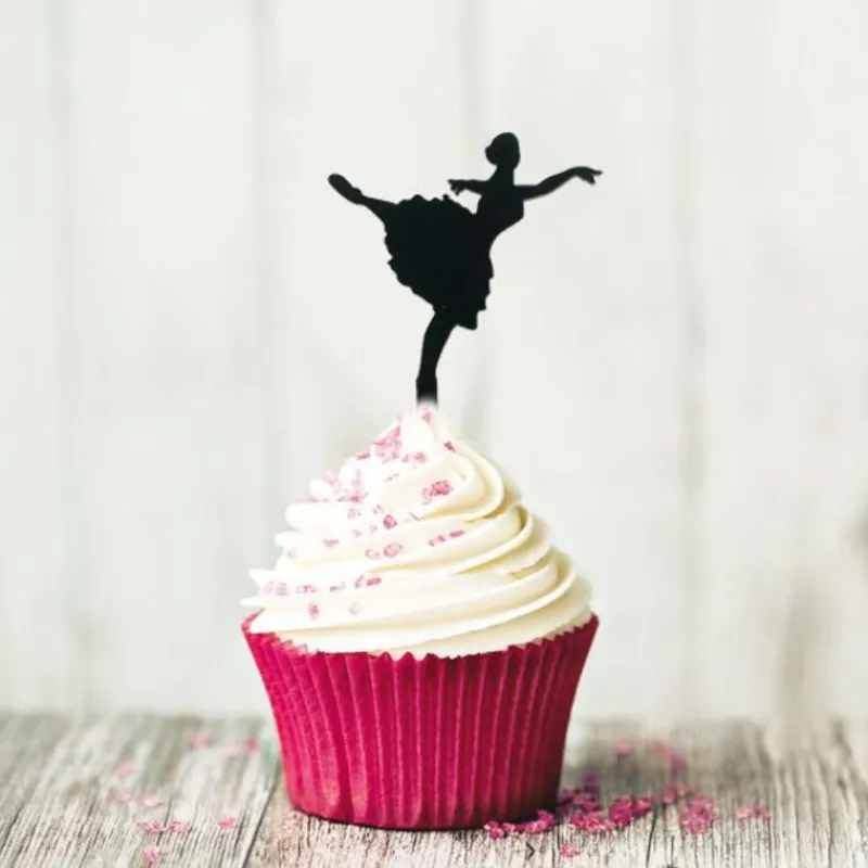 Cerf Dellier Cupcake Toppers Danseuse (x 8)