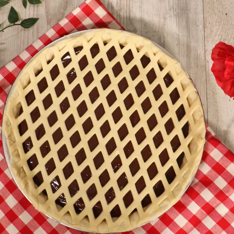 Cerf Dellier Découpoir à tarte losanges 30 cm
