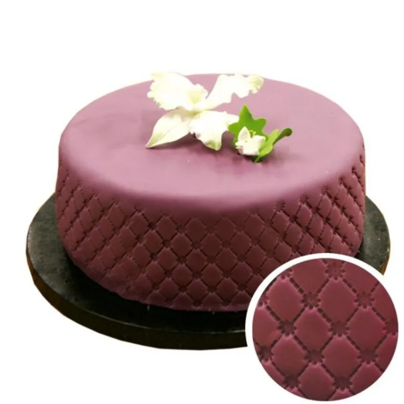 Cerf Dellier Empreinte effet matelassé petites fleurs