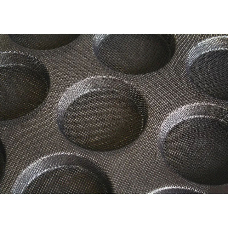 Cerf Dellier Flexipan Air plaque 600x400 de 11 petits pains ronds 12,5 cm