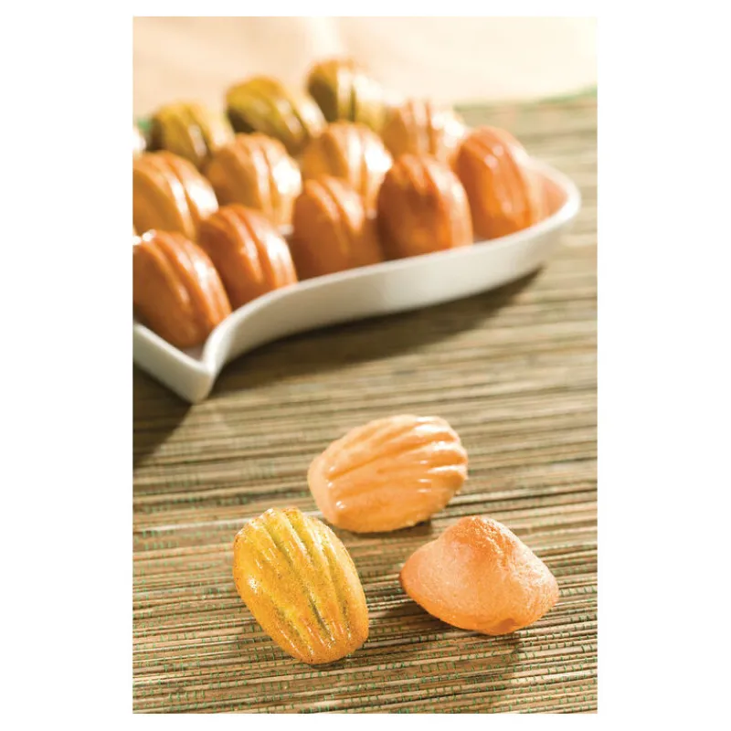 Cerf Dellier Flexipan GN 1/1 plaque de 42 mini-madeleines 5,2x3,5 cm