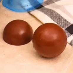 Cerf Dellier Moule chocolat en 3 parties 5 demi sphères