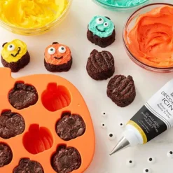 Cerf Dellier Moule silicone 12 citrouilles Halloween Wilton