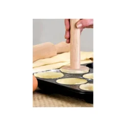 Cerf Dellier Poussoir à tartelettes en bois