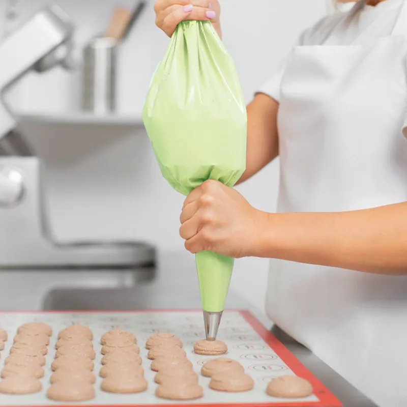 Cerf Dellier Rouleau de 100 poches pâtissières à usage unique anti-dérapantes 55 cm