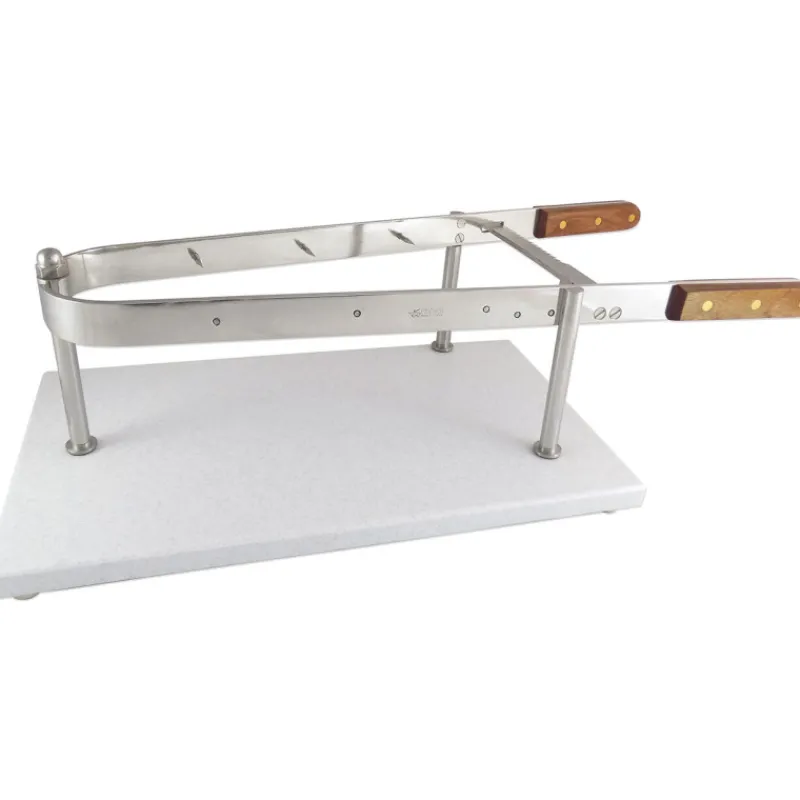 Cerf Dellier Serre-jambon inox socle polyéthylène